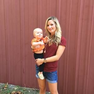 Meet your Posher, Melissa